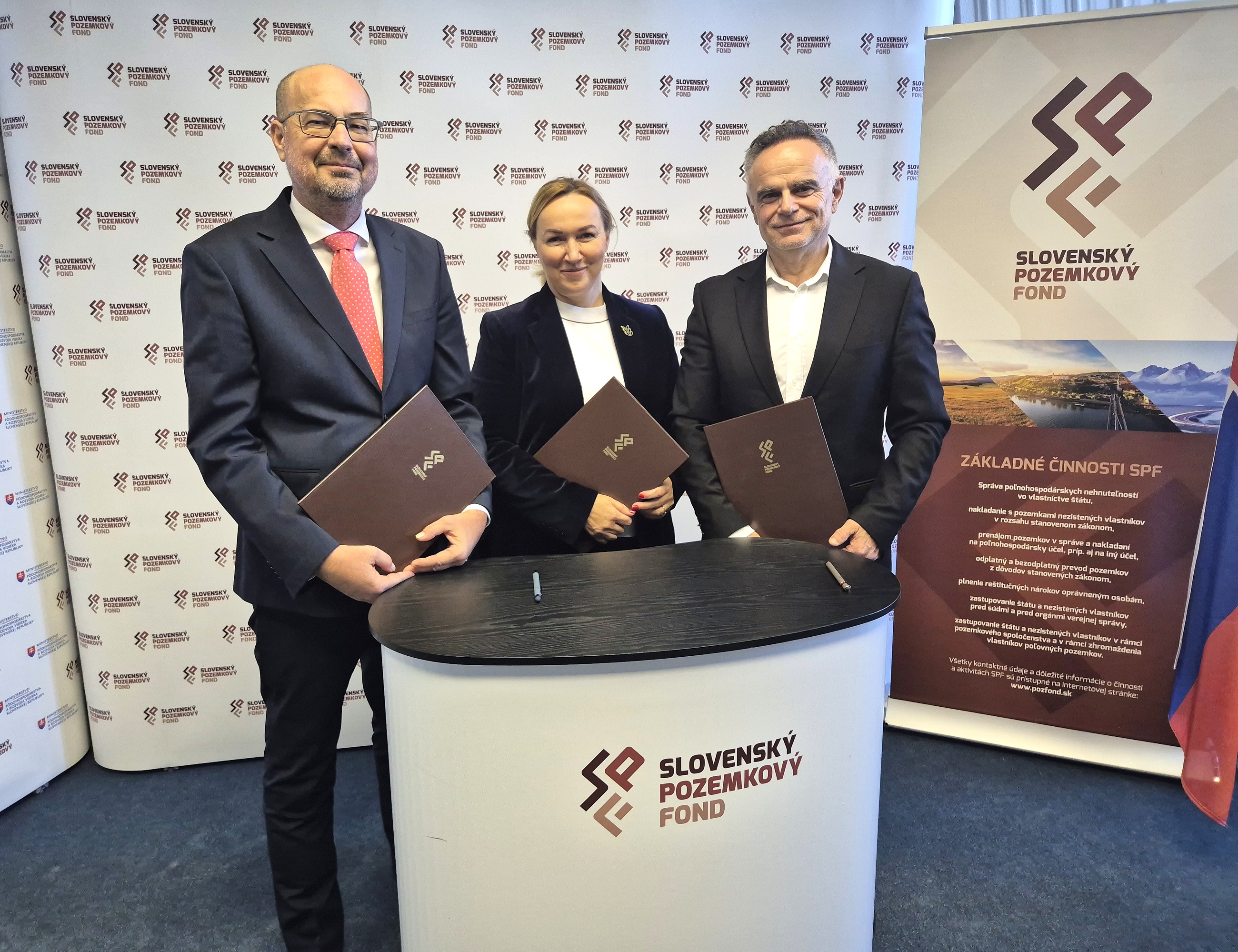 SPU uzavrela Memorandum o spolupráci so Slovenským pozemkovým fondom